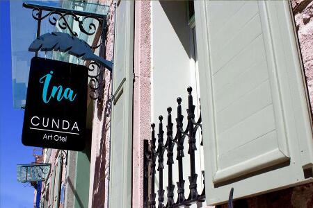 İna Cunda Art Otel