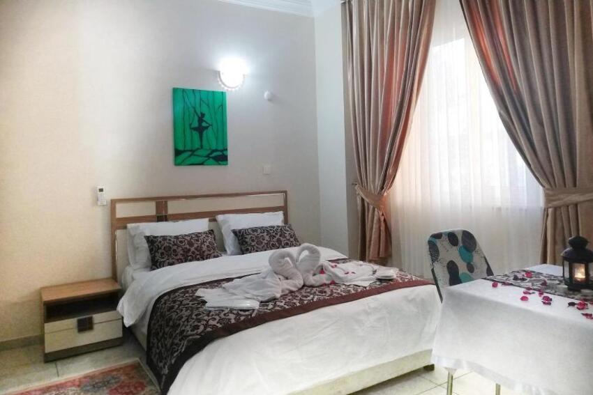 Yağız İndigo Blue