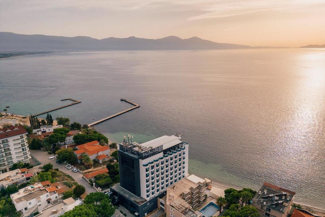 Signature Blue Resort