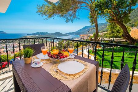 Carpe Diem Suit Hotel