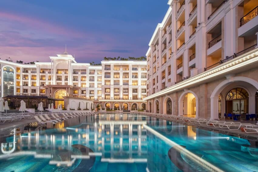 Merit Royal Diamond Hotel Spa