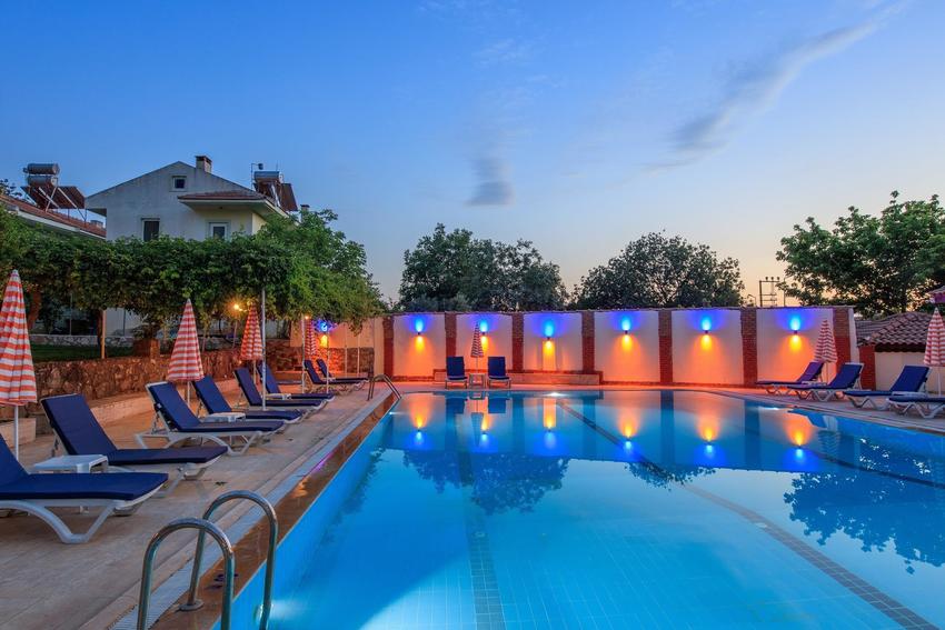 Mese Suites