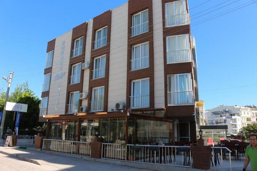 Corner Boutique Hotel