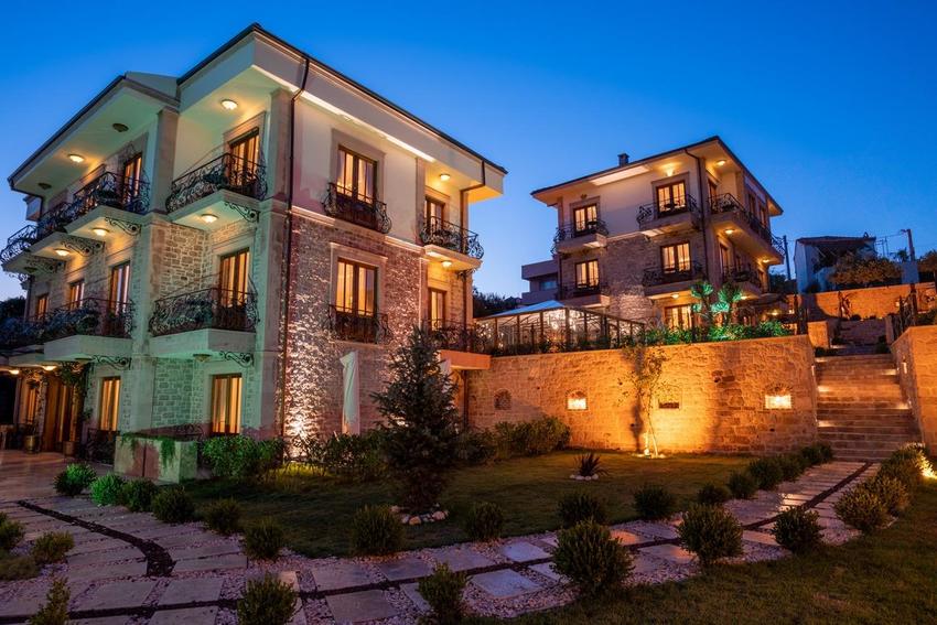 Cunda Baradiel Hotel +15 Adult Only