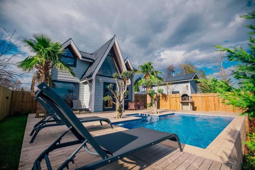 Sapanca Göldibi Suit Bungalov