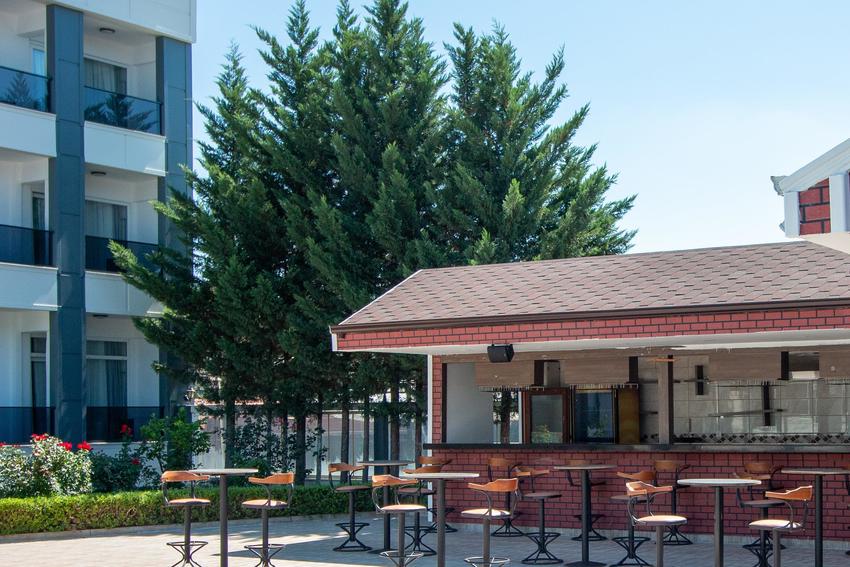 Lake Life By Business