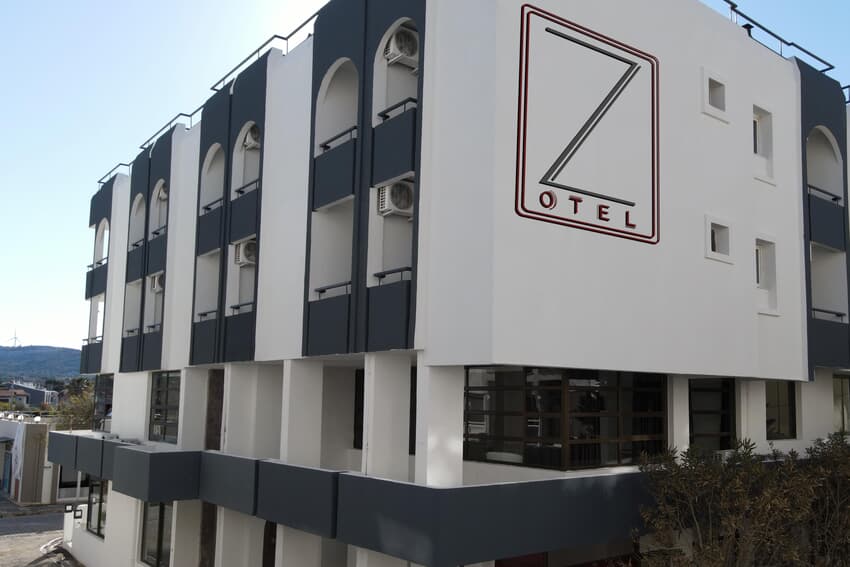 Z Otel Çeşme