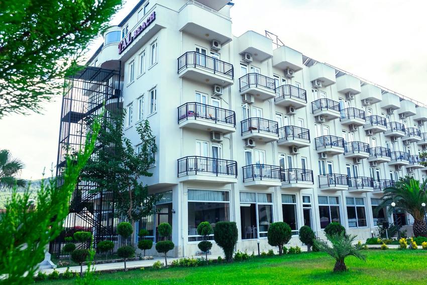 Tal Beach Hotel