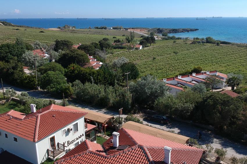 K Bozcaada Paralia