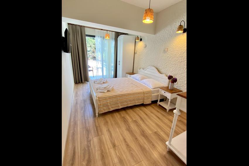 Serez Otel Alaçatı By La Mira