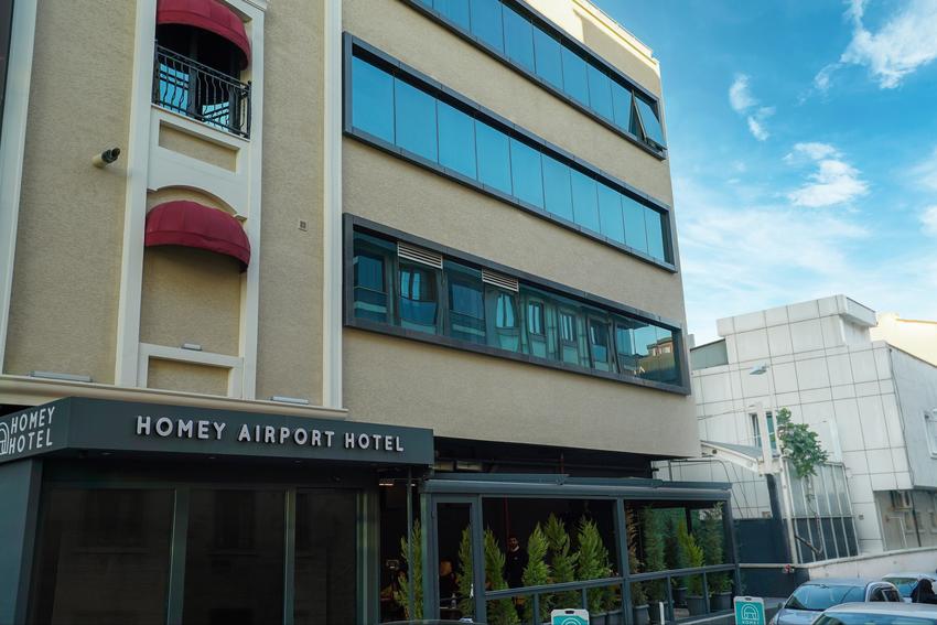 Homey Airport Hotel