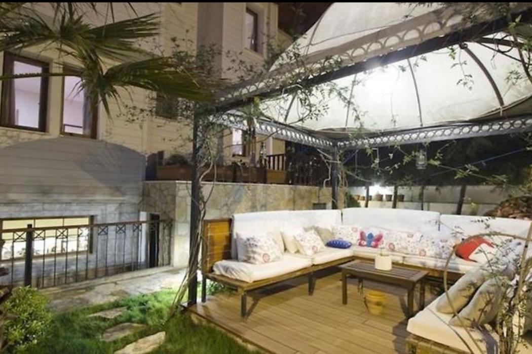 Summer Otel