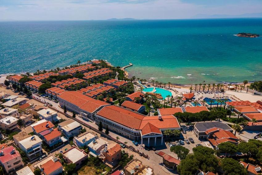 Lucas Didim Resort