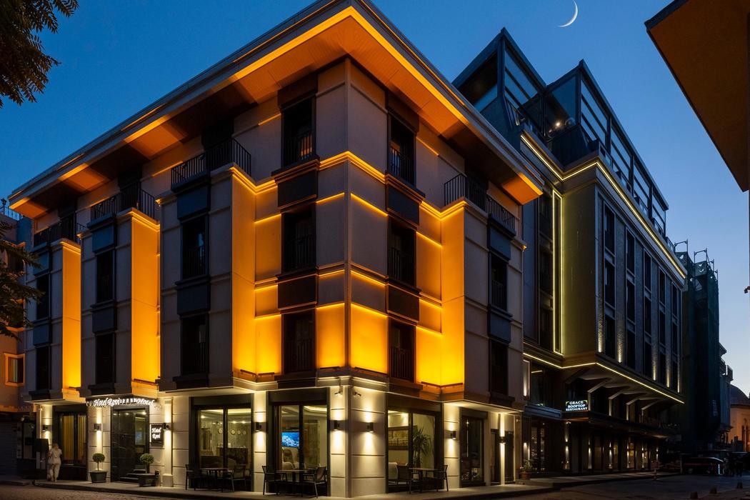 Ravi Hotel