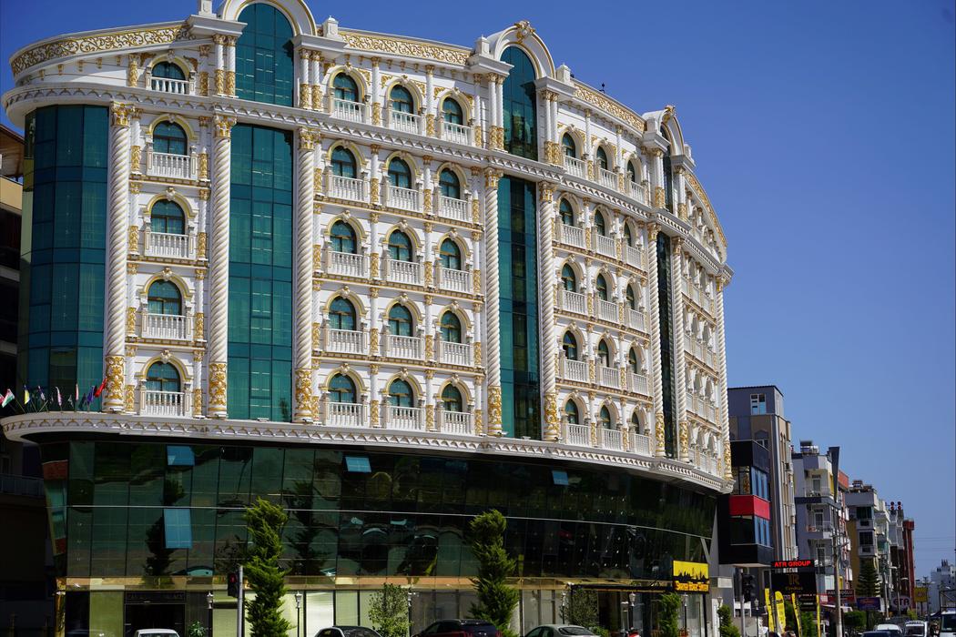 Can Adalya Palace Hotel