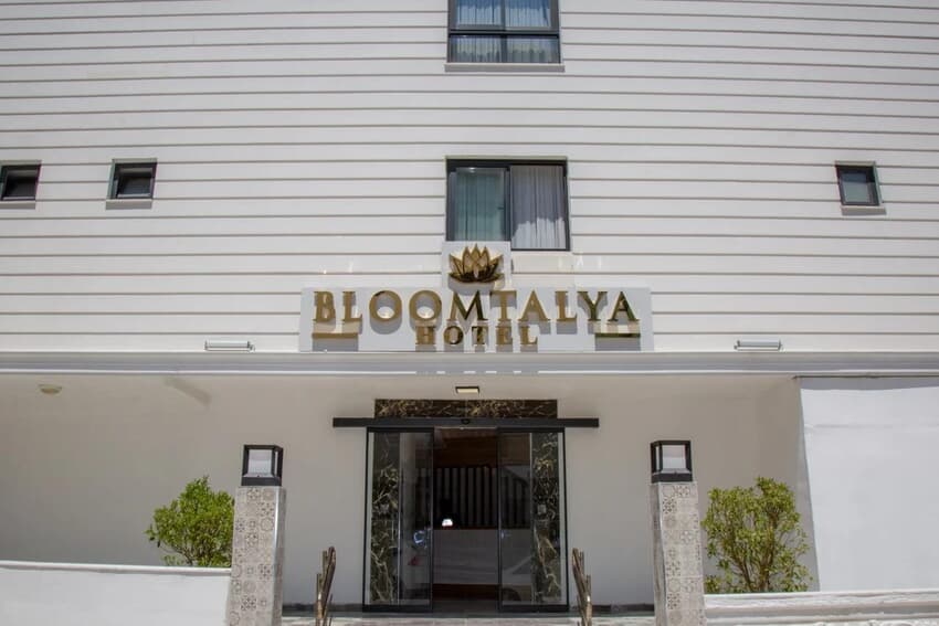 Bloomtalya Hotel