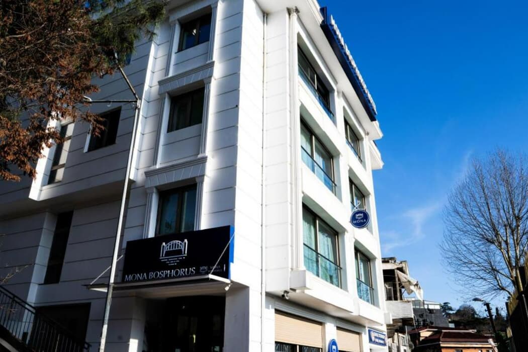 Mona Bosphorus