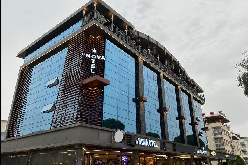 01 Nova Otel