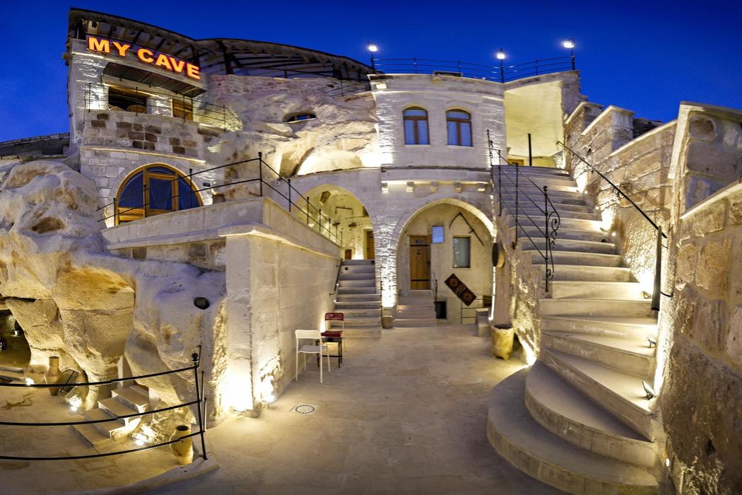 My Cave Suites