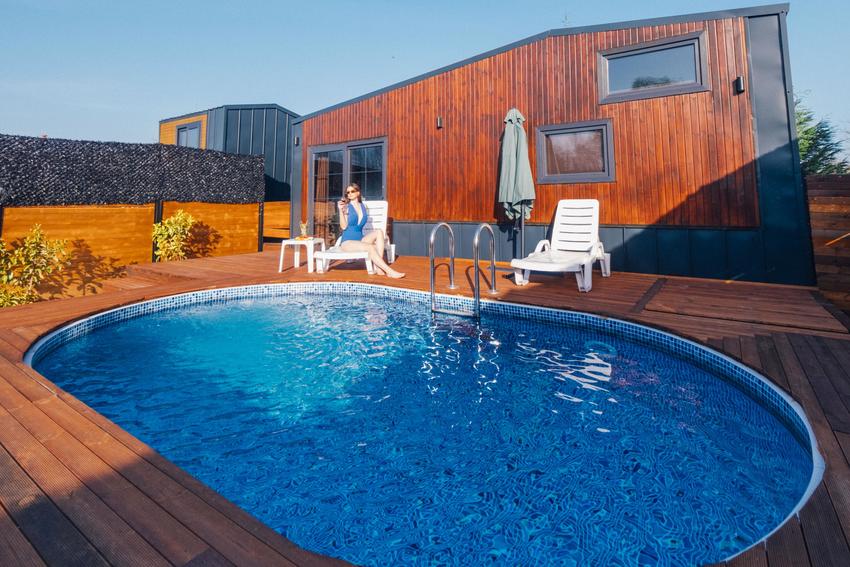 Sunday Bungalow Resort Hotel