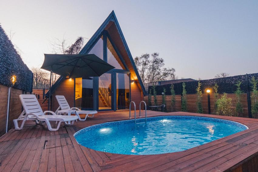 Sunday Bungalow Resort Hotel