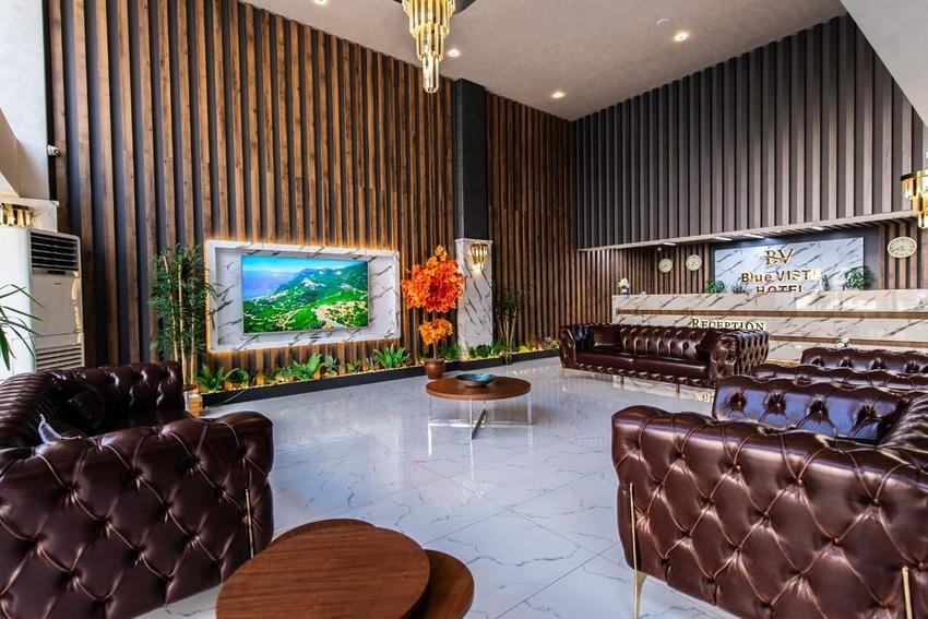 Blue Vista Hotel