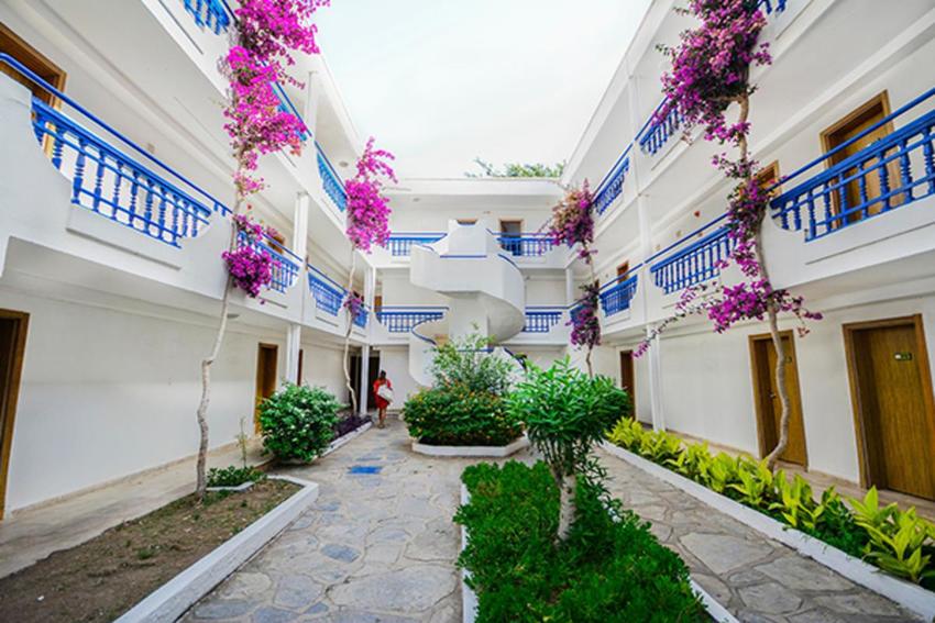 Regulus Beach Resort