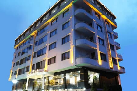 Bayrak Grand Hotel