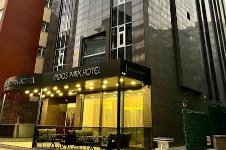 Ardos Park Hotel