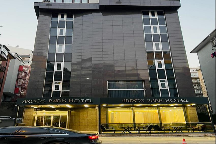 Ardos Park Hotel