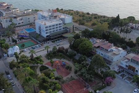 Ada Newday Resort Hotel