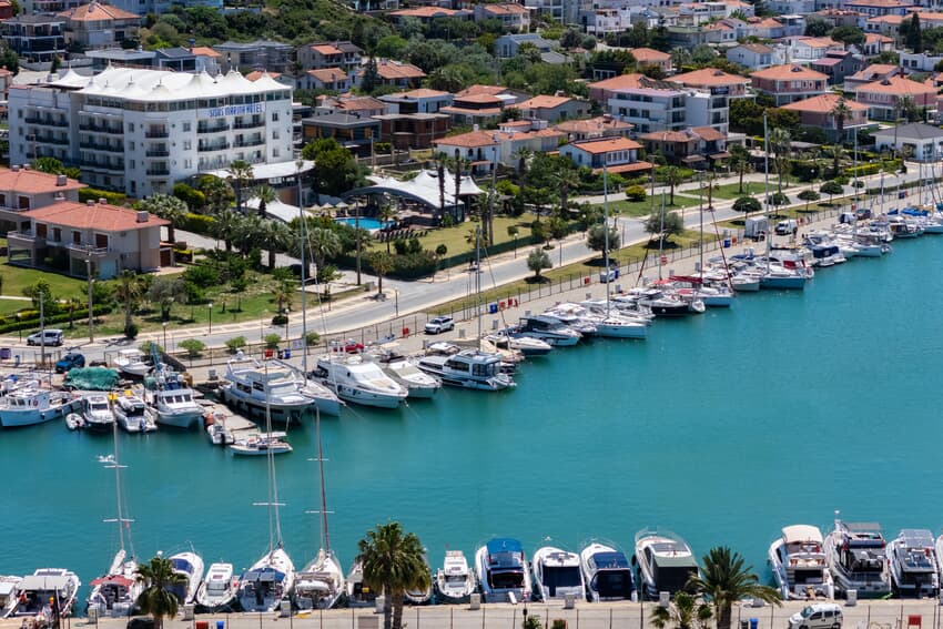 Sisus Marina Hotel