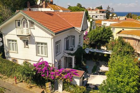 Sergüzeşt Otel Büyükada Sergüzeşt Otel Büyükada