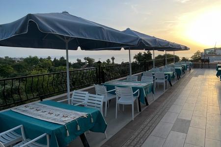 Beachway Hotel