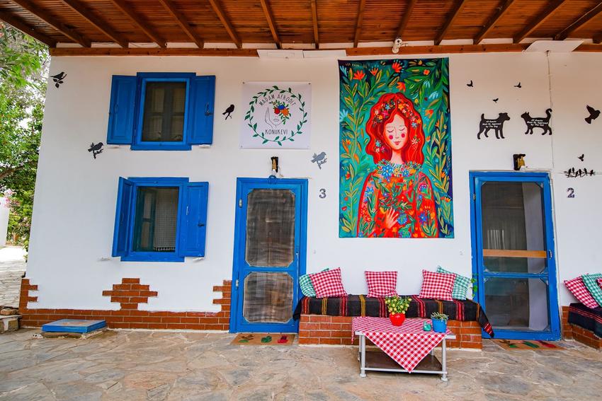 Madam Afrodit Konukevi