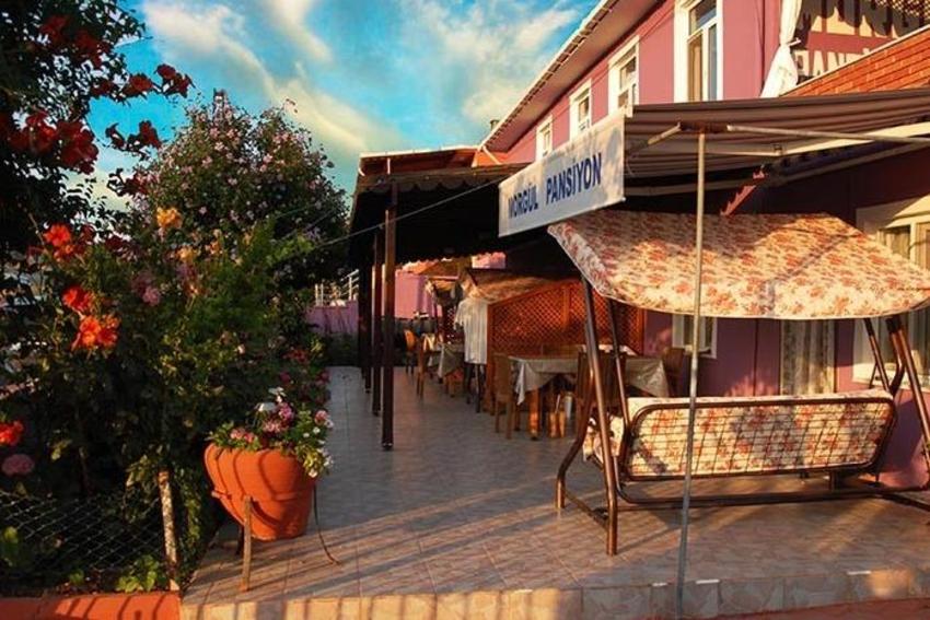 Morgül Pansiyon