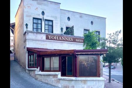 Yohannes Suites
