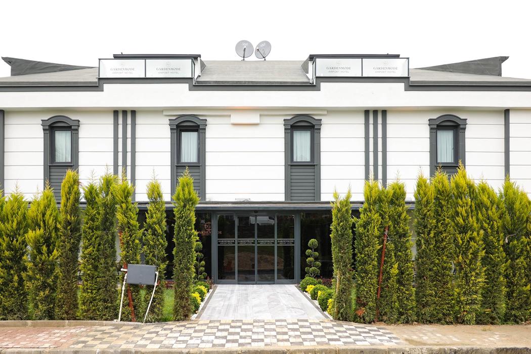 Garden Mode Airport Hotel