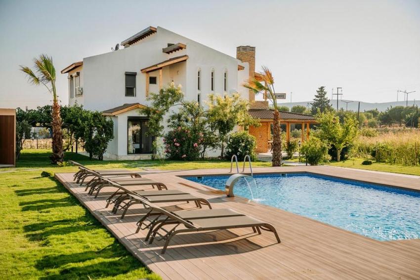 Ali Baba Çiftliği Alaçatı Adult Only (+18)