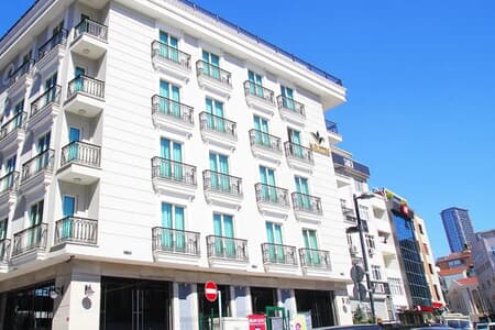 K - K Suites Apartments