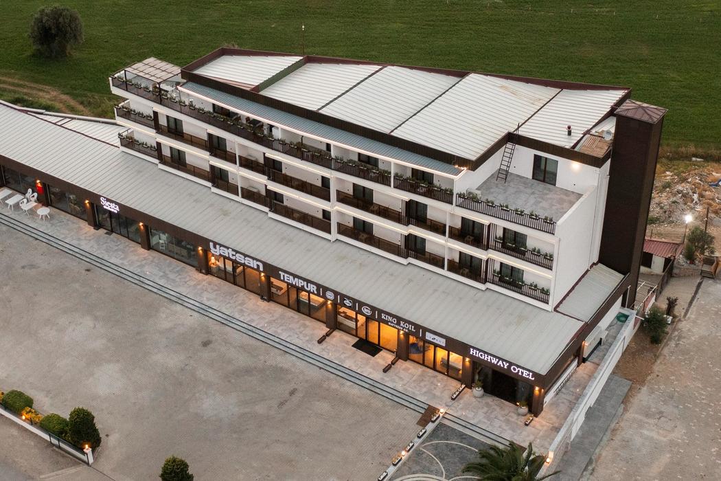E87 Highway Otel