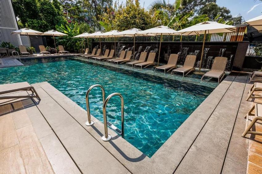 Four Hills Hotel