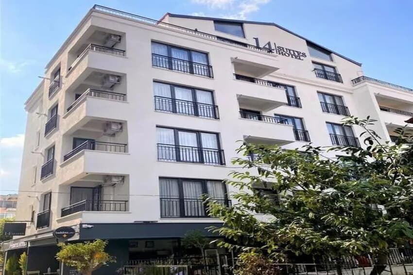 14 Suites Hotel