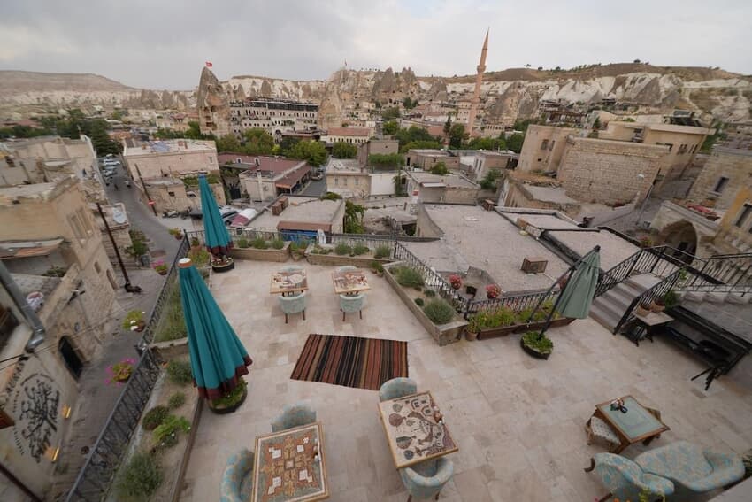 Caftan Cave Suites