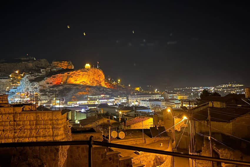 Zümrütü Anka Cave