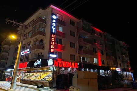 Poli House