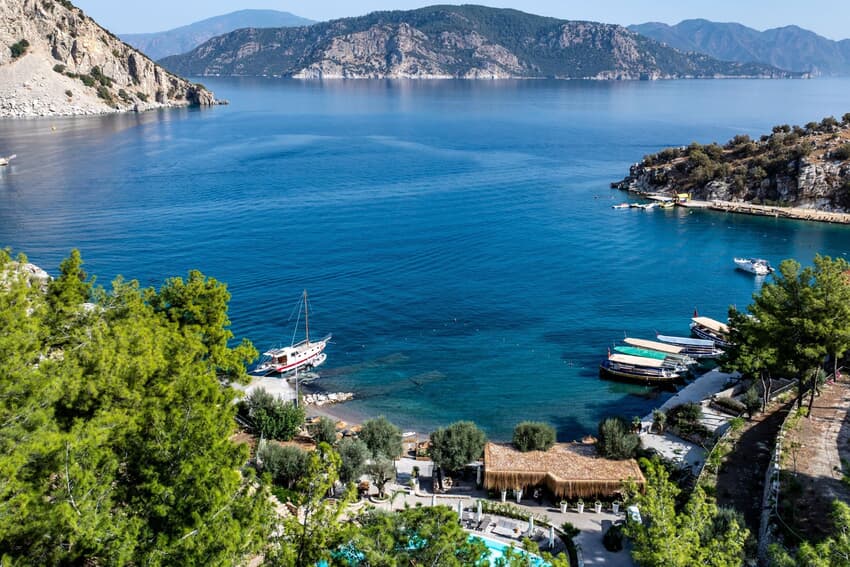 Z-villas Beach Hotel