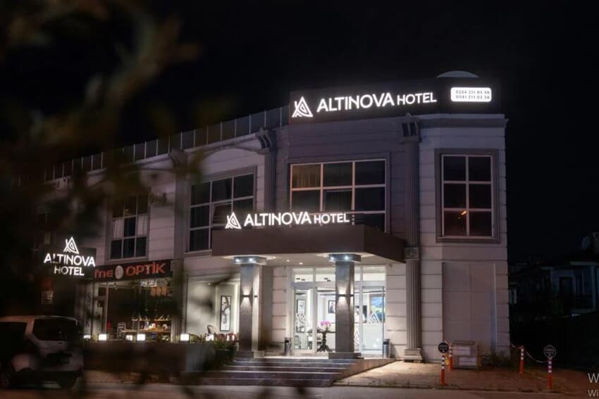 Altınova Hotel Sakarya