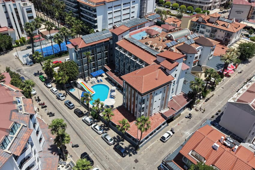 Astoria Life Hotel