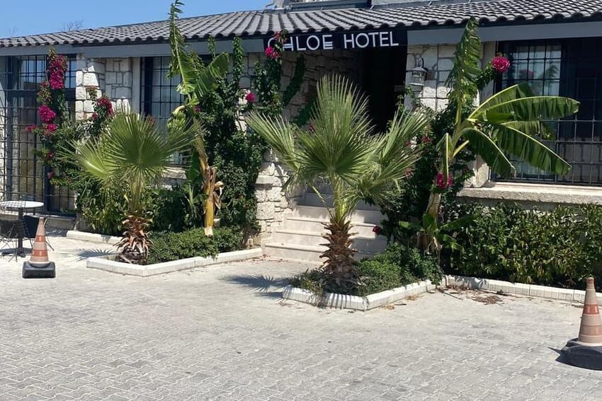 Chole (+16 Adult Only)